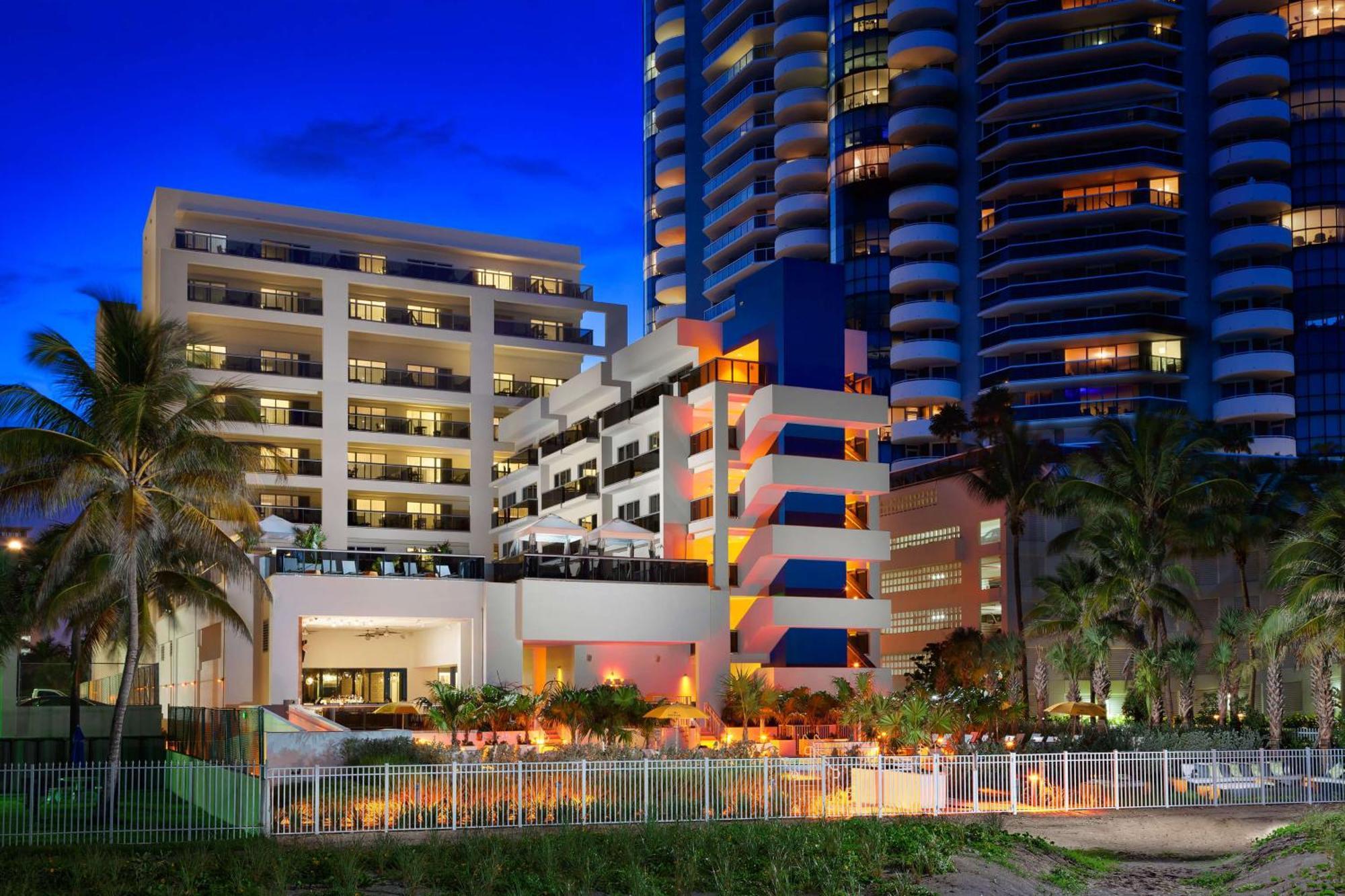 Hilton Cabana Miami Beach Resort Экстерьер фото